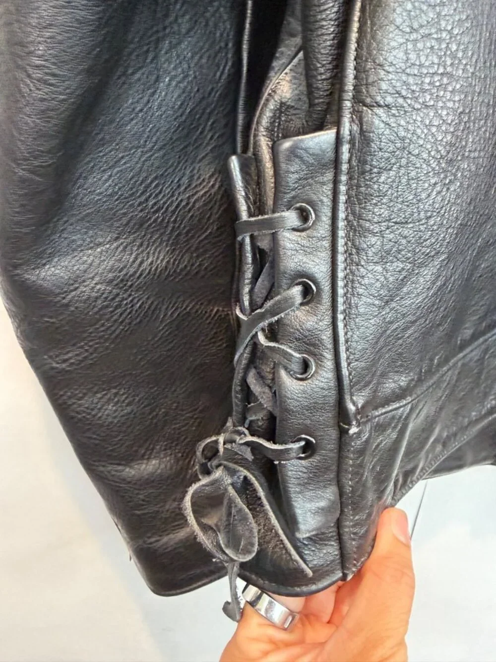 VTG Golden Bear Black Leather Moto Jacket Size 42 Scovill Zipper Quilted Liner
